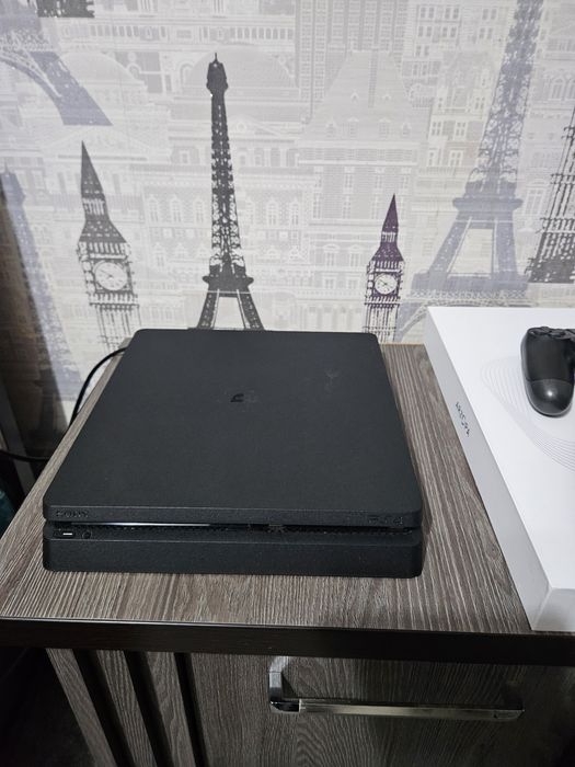 Play Station 4 (PS4). Onlayn akkaunt bilan