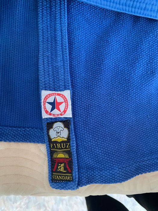 Продам кимоно для самбо , рост 150