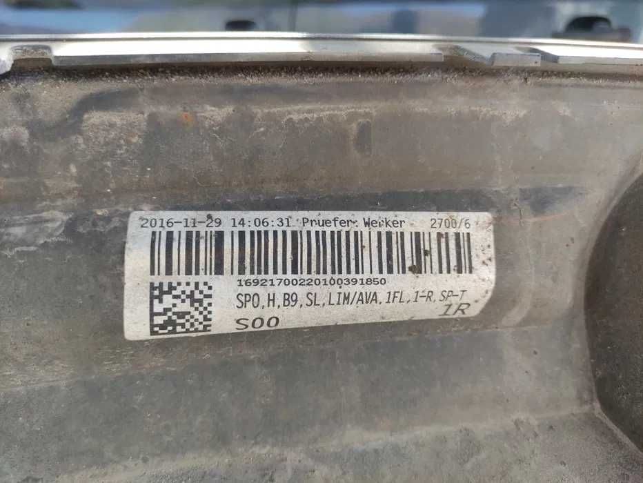 Фар десен за Audi A4 B9/9.5 full led USA Накрайник Дифузьор