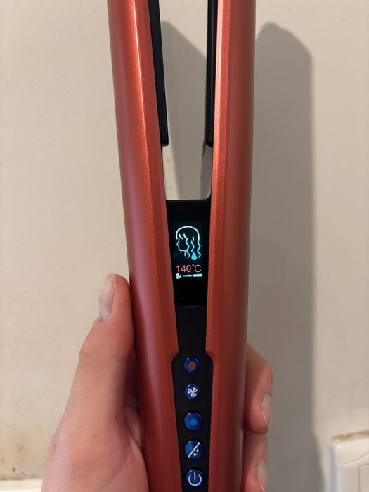 (НОВО) Dyson Airstrait HT01 Преса - Сешоар за коса ЧИСТО НОВ!