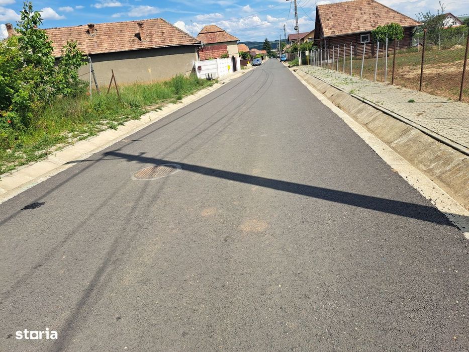 Teren intravilan de vanzare in Teius