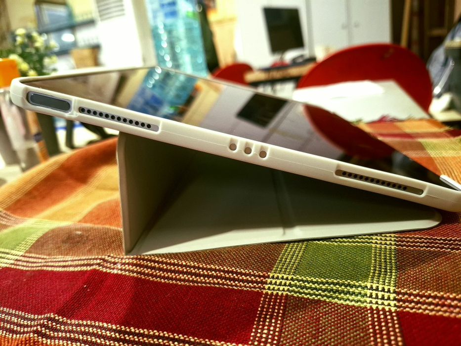 Ipad Air 13 M3 2025 128GB + Аксесоари