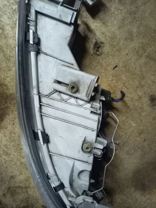 Фары на Форд Мондеу 2 96-00г.в