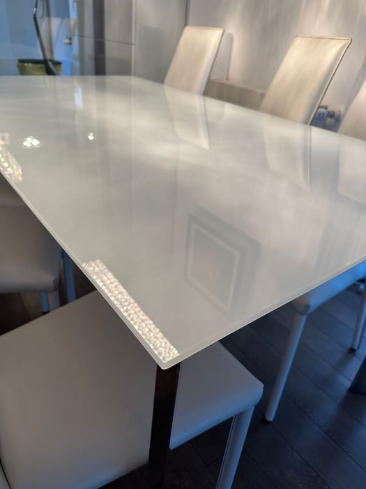 Masa de sticla extensibila