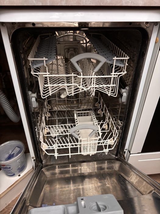 Посудамоечная машина на 12 персон