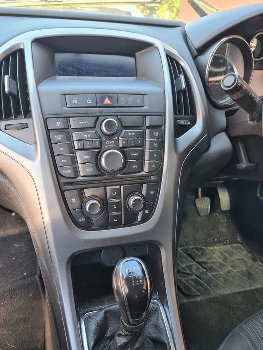 Dezmembrez Z50B 1.6 cdti B16DTL M32 Opel Astra J Facelift