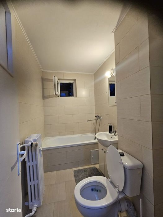 Inchiriez apartament 2 camere , mobilat si utilat, etaj 2 .