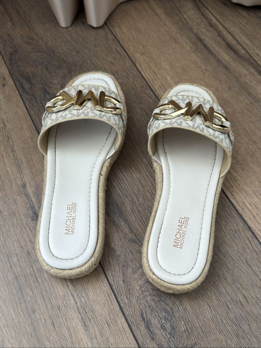 Дамски чехли Michael Kors