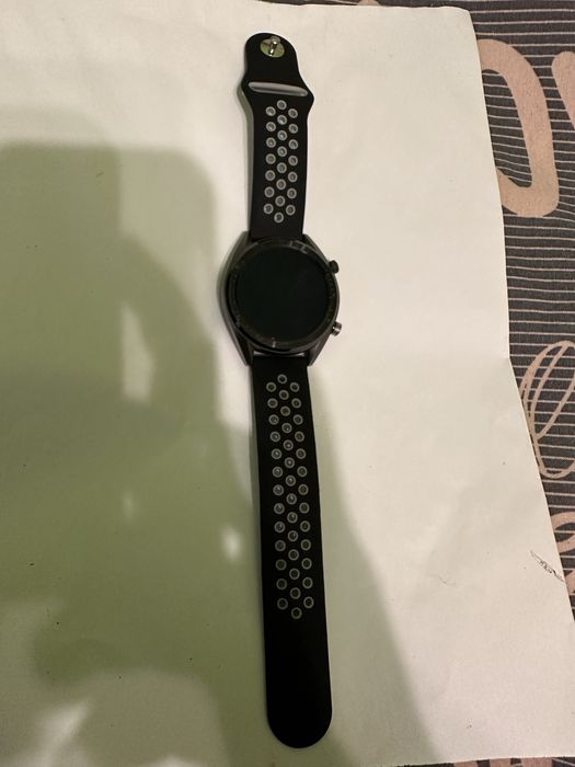 Смарт часовник Huawei