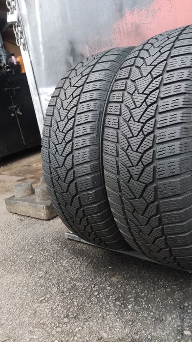 2бр. зимни гуми 195/65/15 Uniroyal Winter Expert
dot23
6.9mm
Добро със