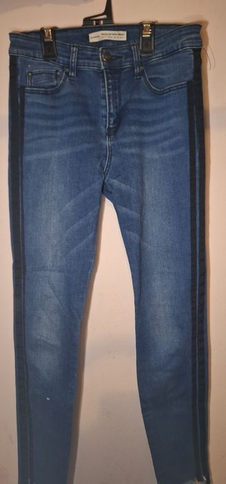 Дълги сини дънки