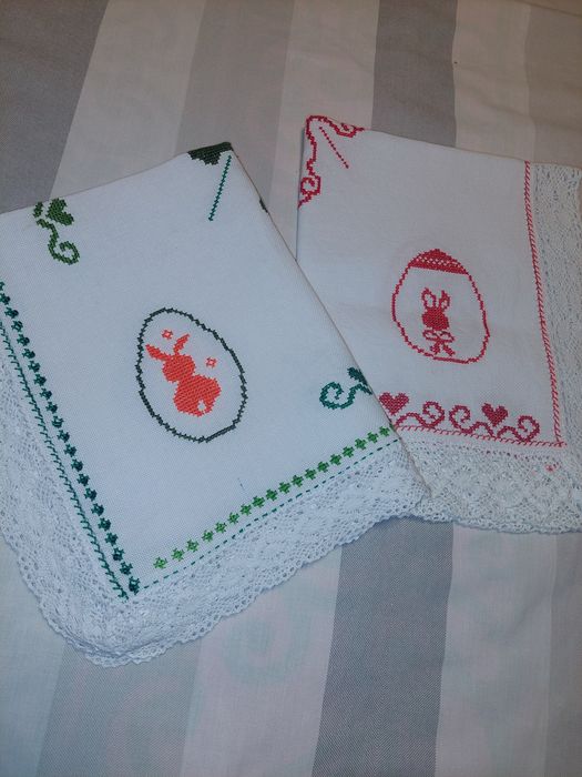 Vand bratari si zgardane…. Stergare pentru cosarca