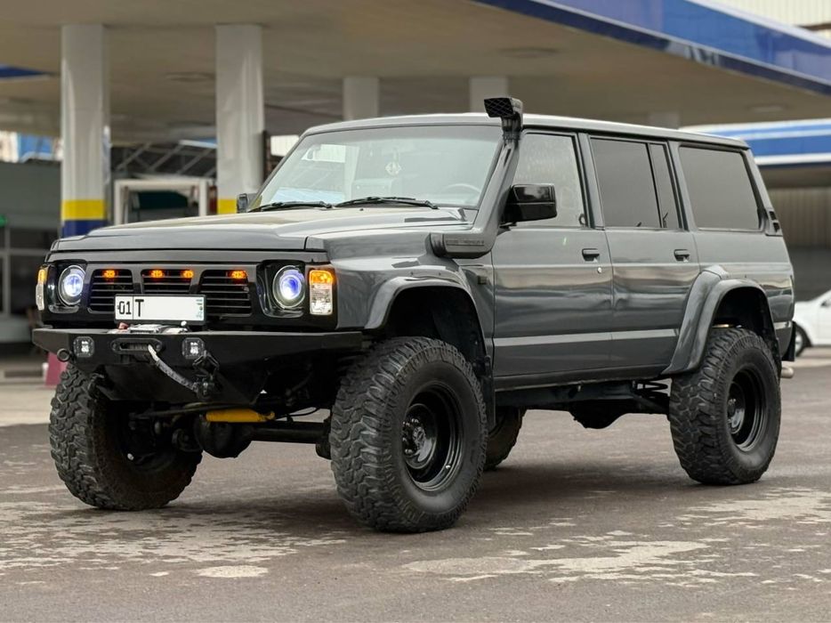 Nissan Patrol Y60 Restamode