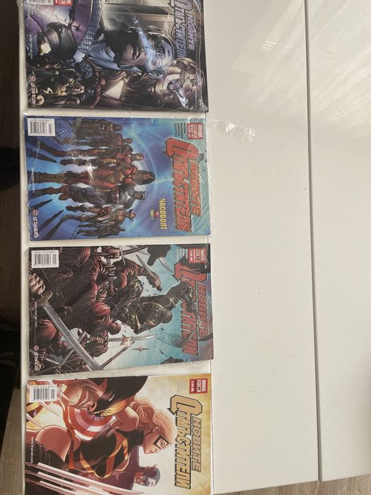 Продавам книги и комикси