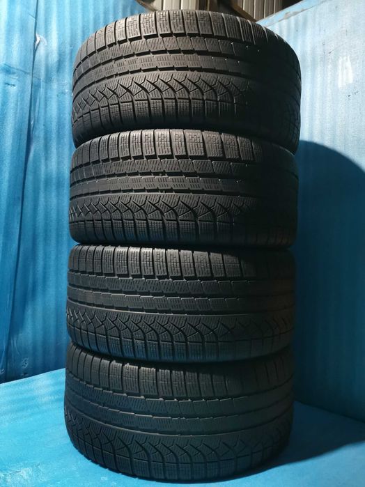 275/40 R19 pirelli m+s 4 bucati