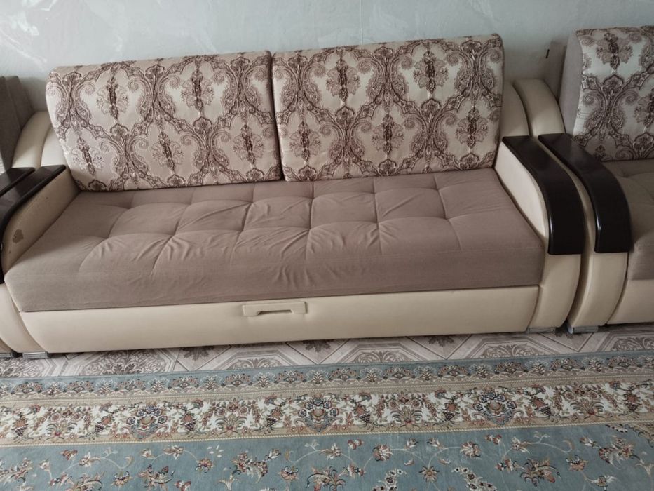 Продается раскладной диван