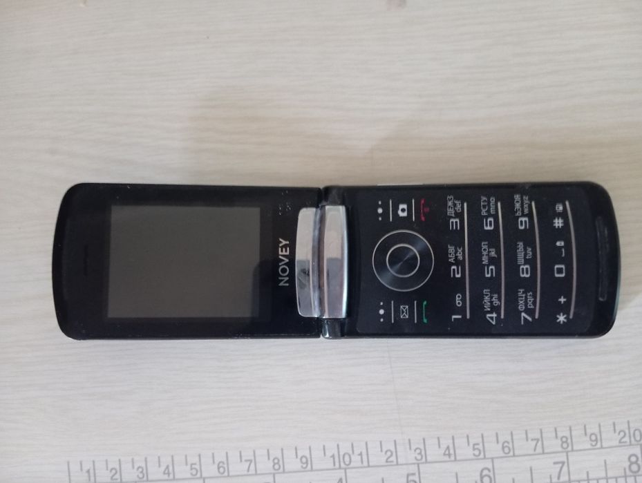 Novey A80 Yaxshi holatda