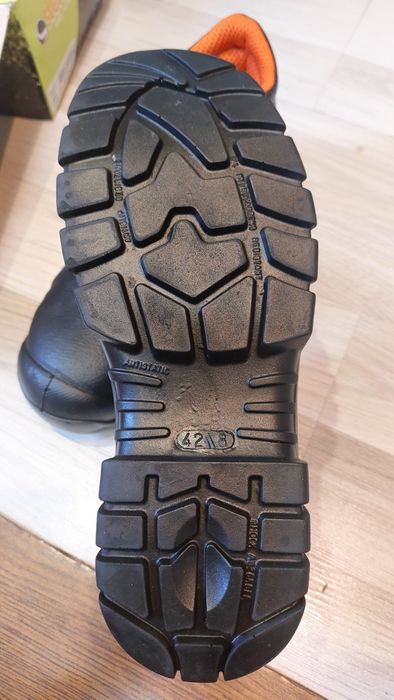 Работни Обувки-Stenso