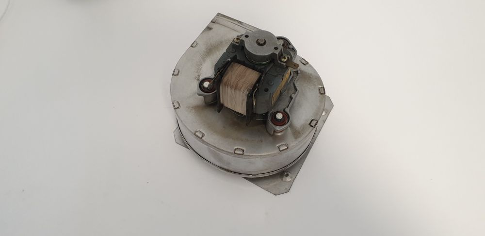 Ventilator Centrala termica Junkers Euroline ZW 23 AE23 S5905