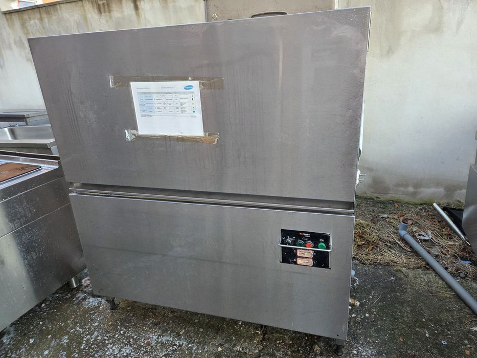 Mașina spălat vase cu capota, la 380v, program scurt