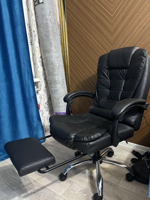 Продается офисное кресло