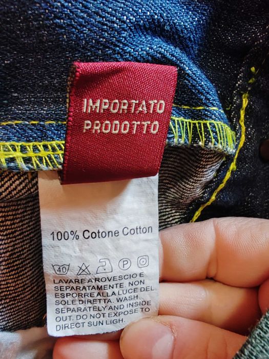 Blugi scurți pentru bărbați