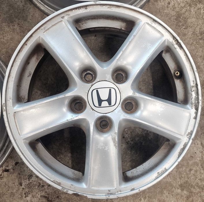Джанти Honda 15 5x114.3 6JJ ET50 Хонда 15 5х114.3 64.1