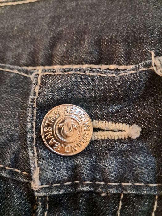 Джинсы True Religion