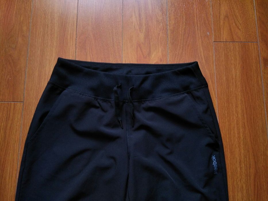 Pantaloni subțiri de damă Reebok mărimea S