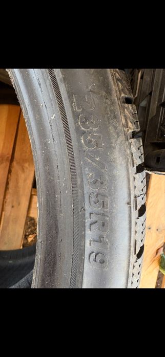 Cauciucuri iarna 235 35 R19 Dot 2022