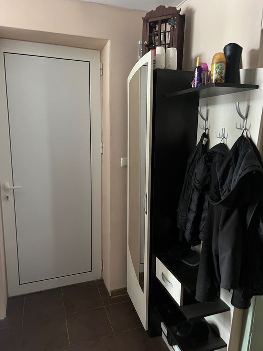 Продавам къща близо до Плевен