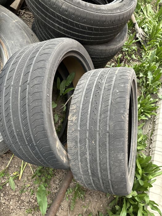 245/40/19 continental