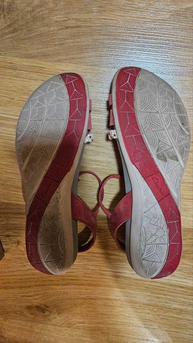 Дамски кожени сандали Clarks
