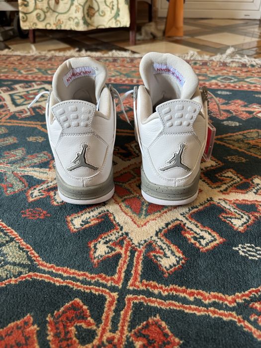 Jordan 4 oreo.