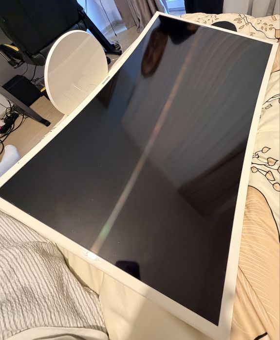 Vand Monitor Curbat Samsung 32’’