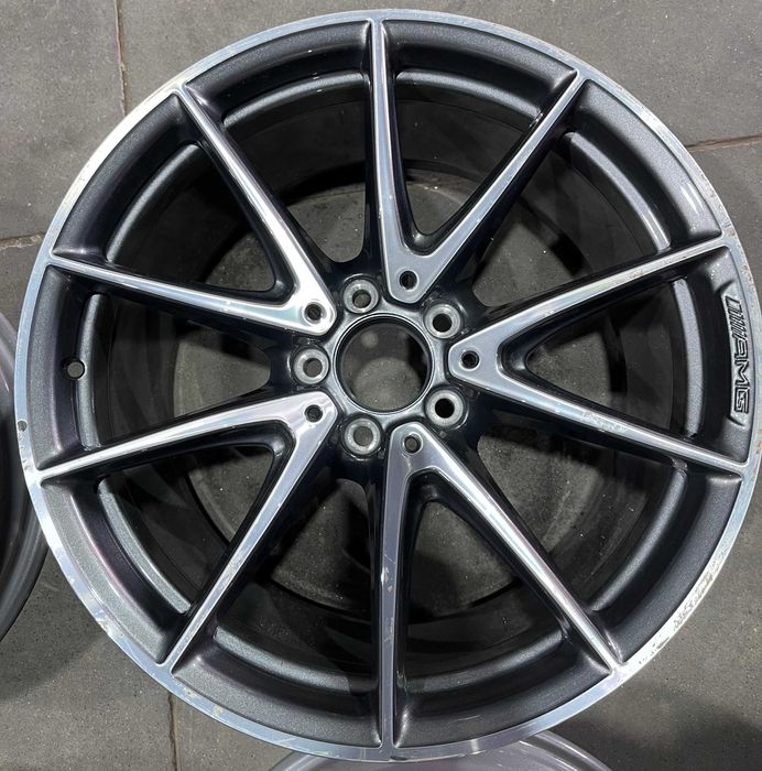 Jante originale Mercedes Benz CLS C E Class AMG 19 Zoll