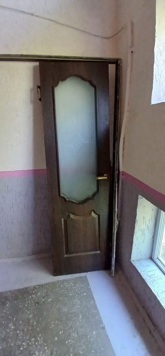 Продам дверь двустворчатую