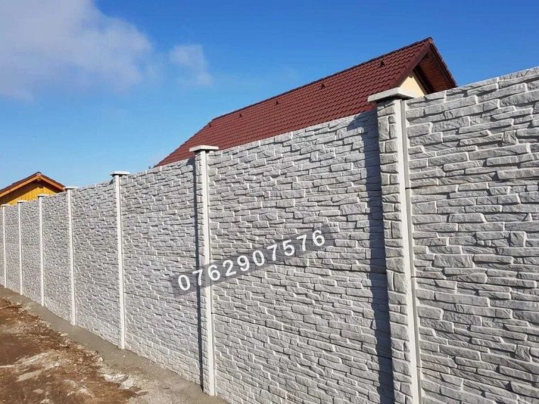 Garduri și porți din placi de beton cu fundație si fara fundație