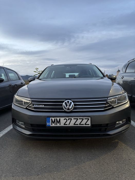 VW Passat B8 1.6 TDI 120 CP • Break • 6 Trepte • Navi • Pilot Automat