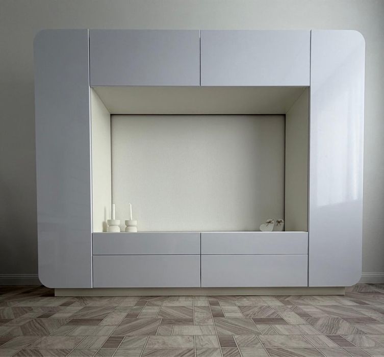 Стенка в гостиную