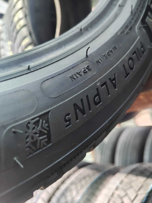 Set Anvelope Iarna Michelin Pilot Alpin 5 245 40 R18