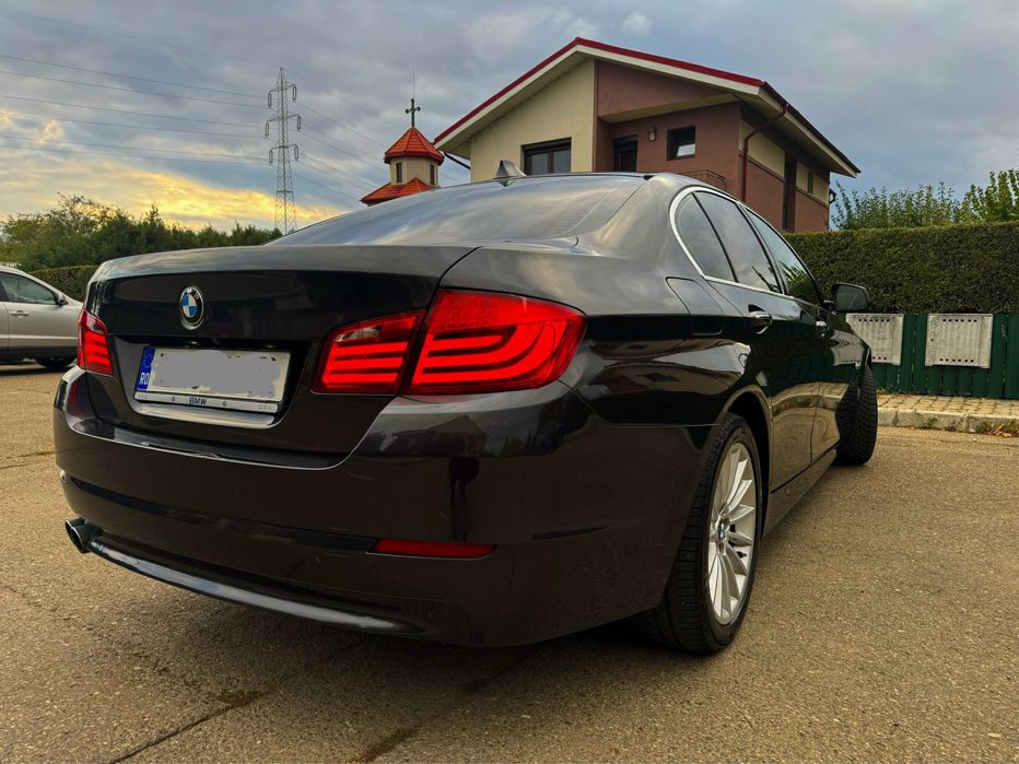 Bmw  seria 5 f10,x-drive,facelift 2014,258 cp,interior alb!