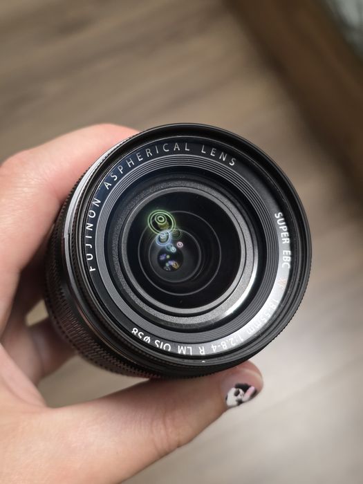 Обектив Fujifilm Fujinon XF 18-55mm F2.8-4 R LM OIS.