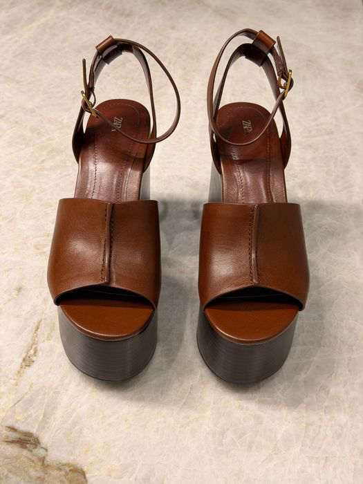 Обувки Zara от естествена кожа - НОВИ!