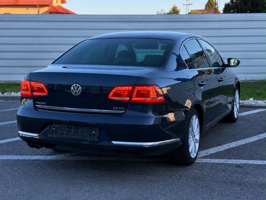 VOLKSWAGEN Passat 2012 — imagine 4