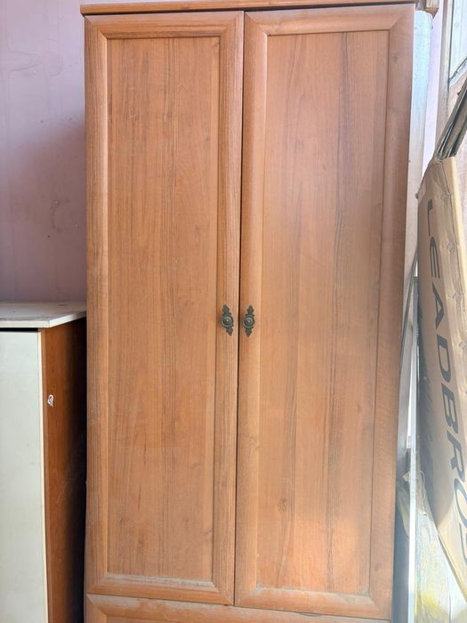 Шкаф продаем для спальни или прихожки