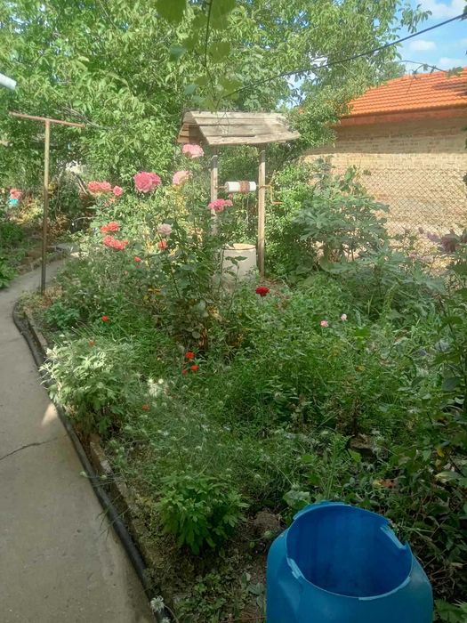 Продава се Къща в Варна, Окръжна болница - 130 кв.м за 424 €/кв.м - Снимка #2
