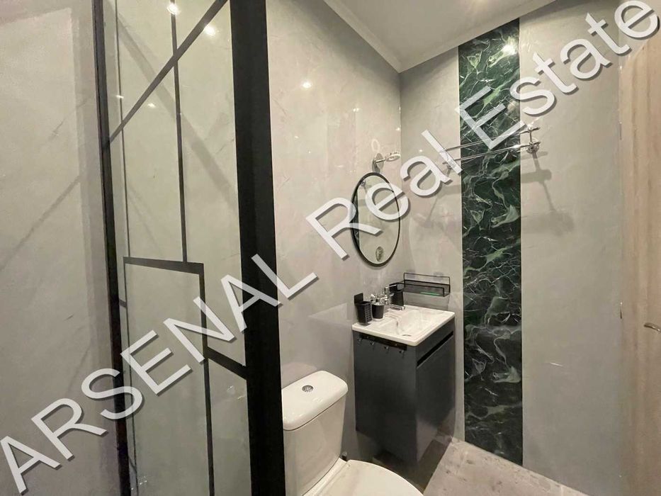 Дава се под наем Многостаен апартамент в София, Център - 135 кв.м за 1100 € - Снимка #9