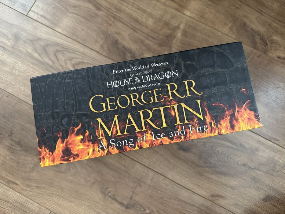 Game of Thrones(A Song of Ice and Fire) комплект 7 книги + карта