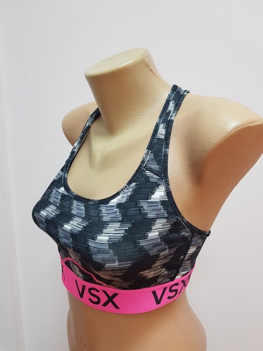 Спортен сет топ Nike и бюстие Victoria Secret ррМ